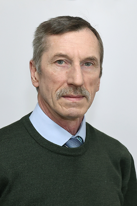 Селеменев Сергей Иванович.